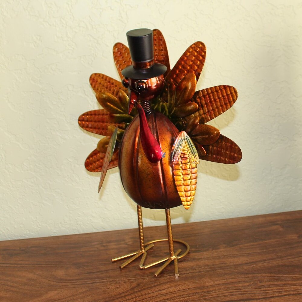 Tin Free Standing Thanksgiving Turkey with Wobble Neck
